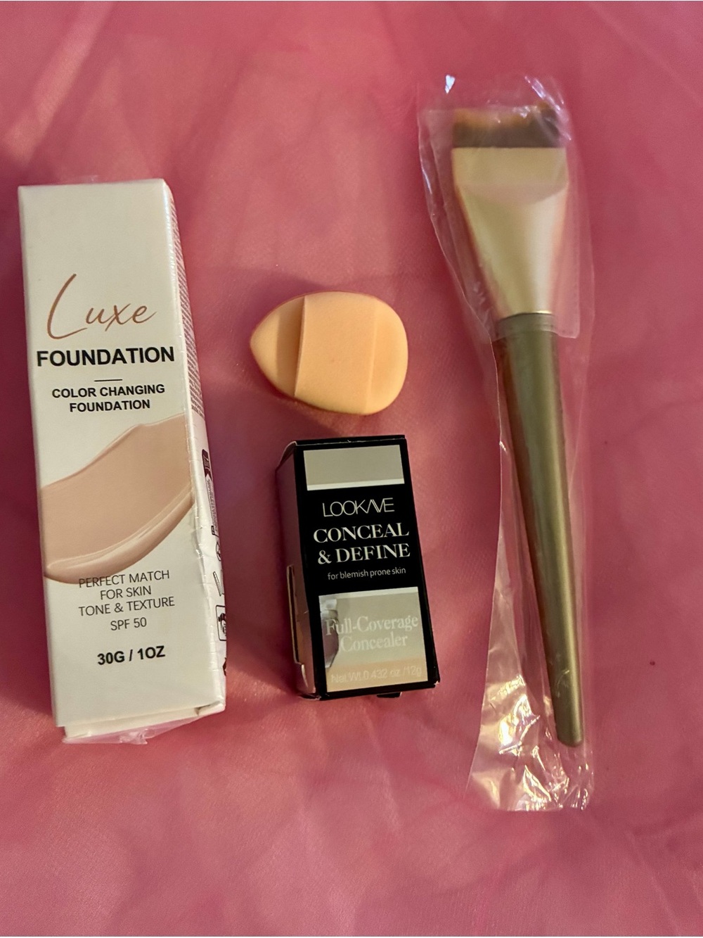 Luxe Foundation & Conceal Kit — Pink Tones with Gold Brush